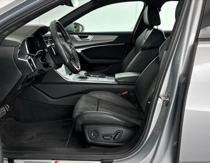Audi A6 Sedan / Limuzína 3,0 l 250 kw