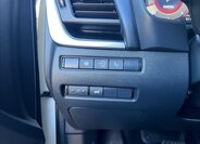 Nissan Qashqai SUV / Terénní 1,3 l 116 kw