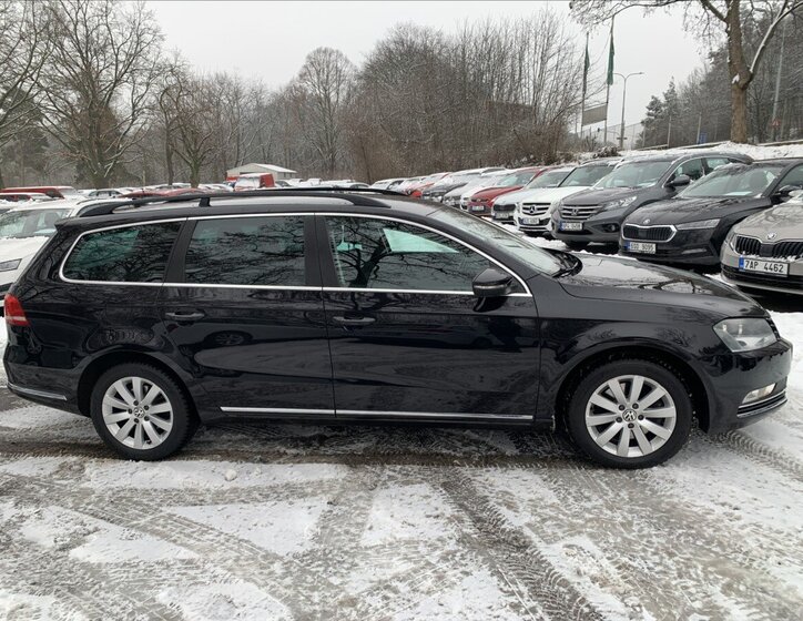 Volkswagen Passat Kombi 2,0 l 103 kw