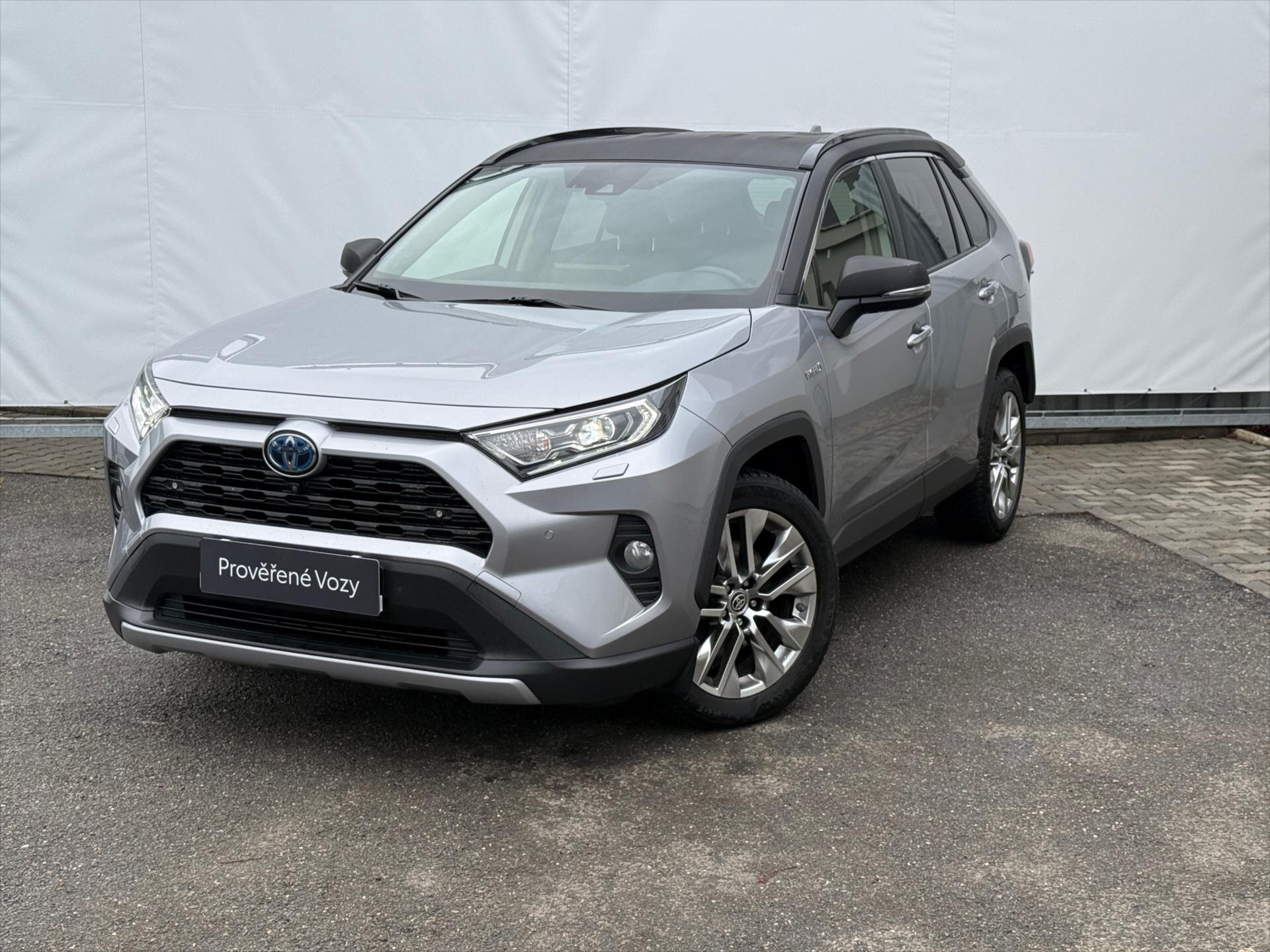 Toyota RAV4 SUV 2,5 l 131 kw