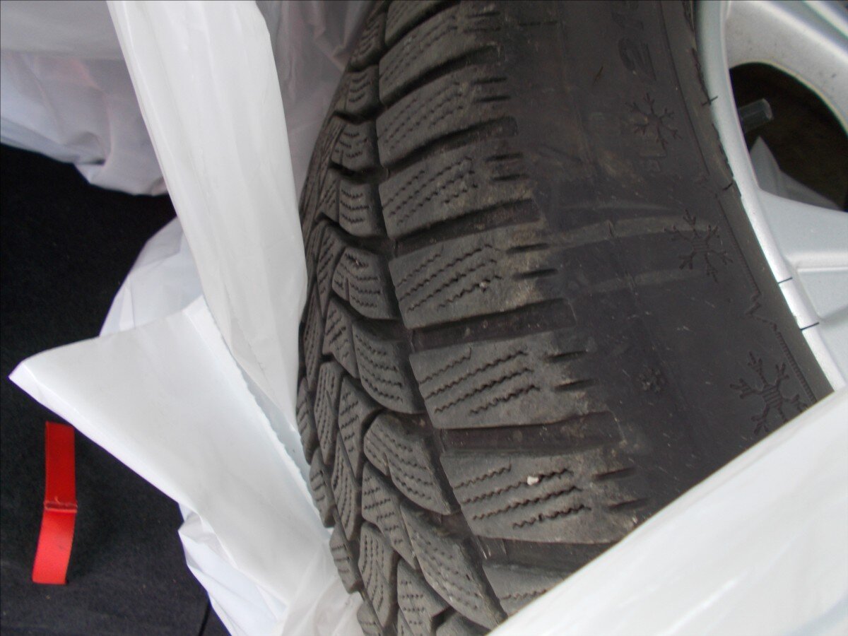 Ford Galaxy MPV 2,0 l 103 kw