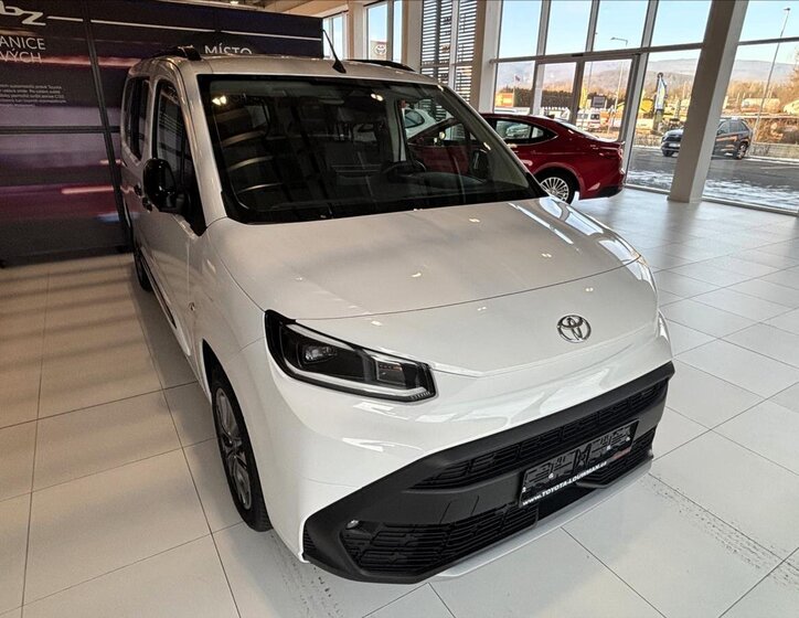 Toyota ProAce City Verso MPV 1,5 l 74 kw