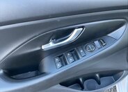 Hyundai i30 11
