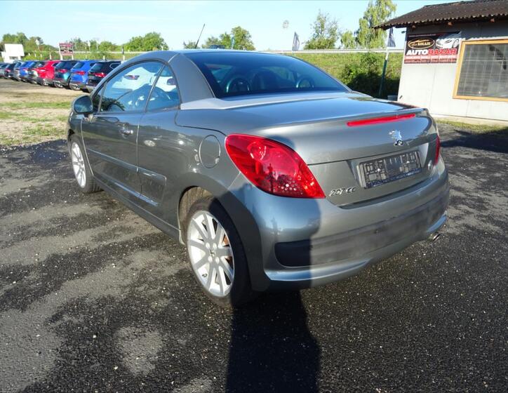 Peugeot 207 7