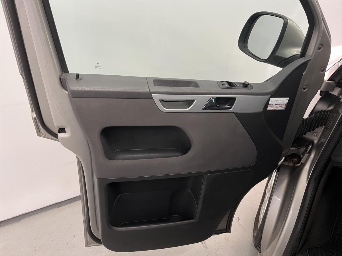 Volkswagen Multivan MPV 2,0 l 132 kw