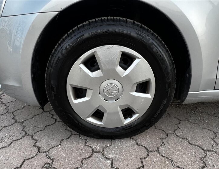 Škoda Octavia Liftback 1,6 l 77 kw