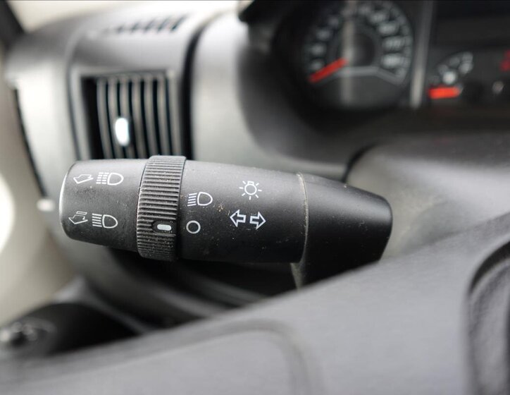 Peugeot Boxer Ostatní 2,2 l 121 kw