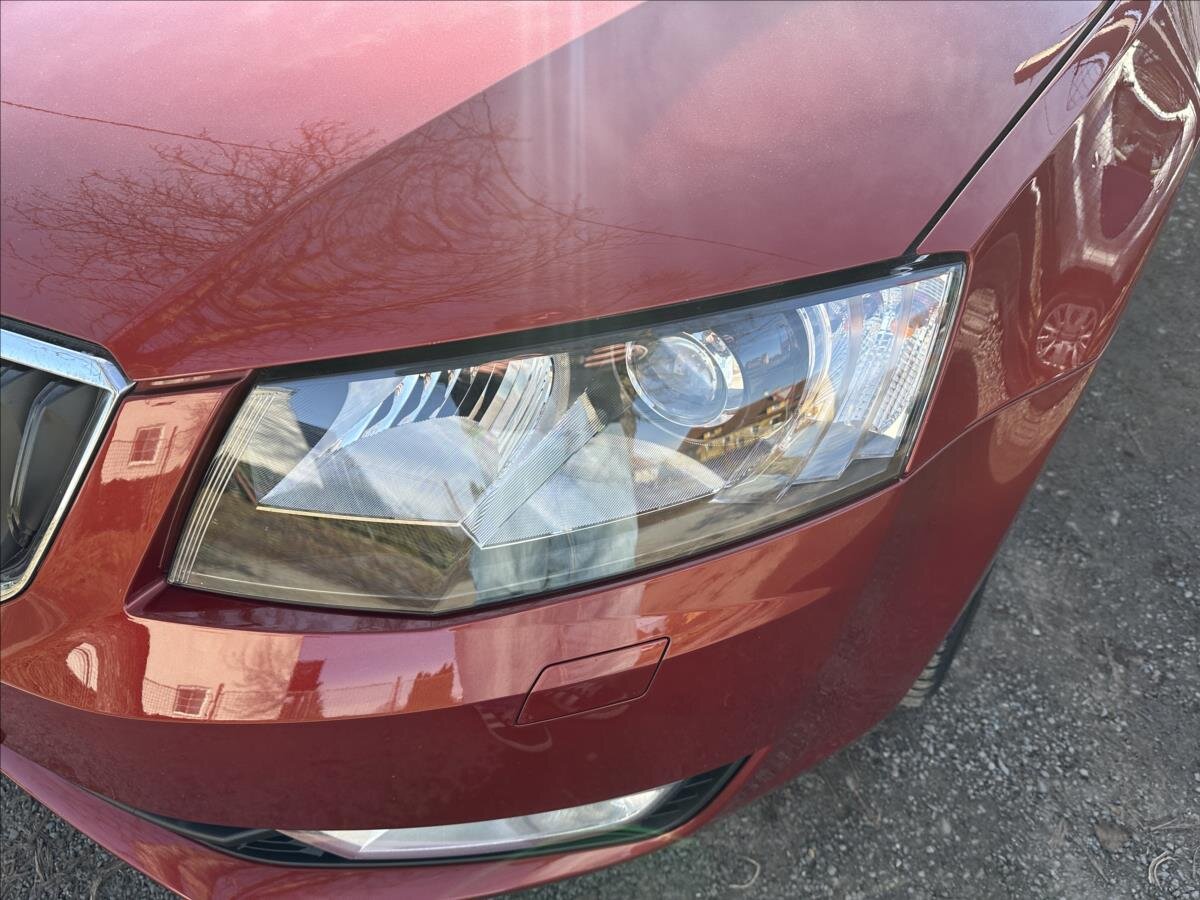 Škoda Octavia Kombi 2,0 l 110 kw