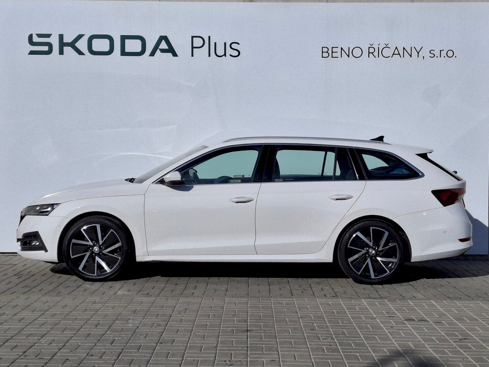 Škoda Octavia Kombi 2,0 l 85 kw