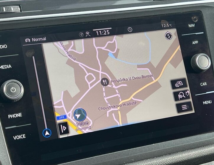 Volkswagen Tiguan Allspace SUV / Terénní 2,0 l 110 kw