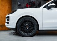 Porsche Cayenne SUV 3,0 l 260 kw