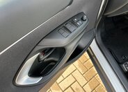 Toyota Yaris Cross SUV 1,5 l 68 kw