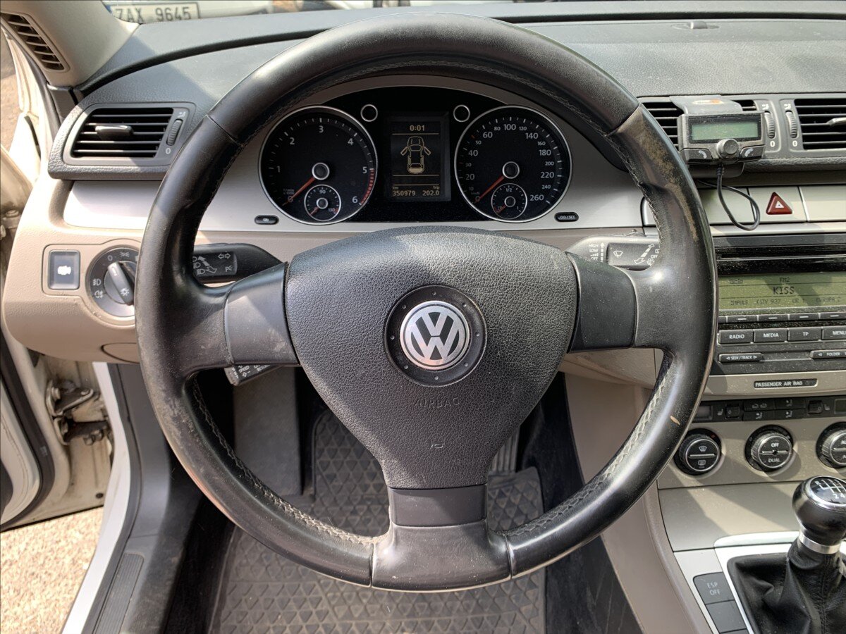 Volkswagen Passat Kombi 2,0 l 125 kw