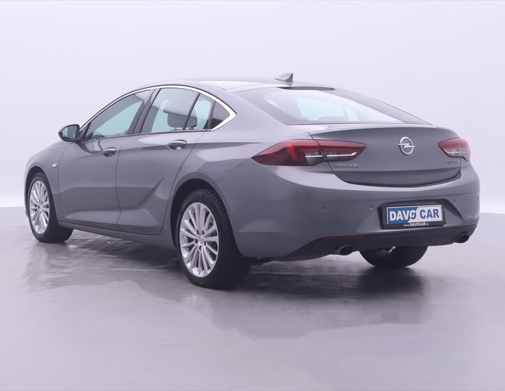 Opel Insignia 5