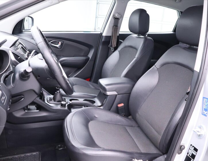 Hyundai ix35 SUV 1,6 l 99 kw