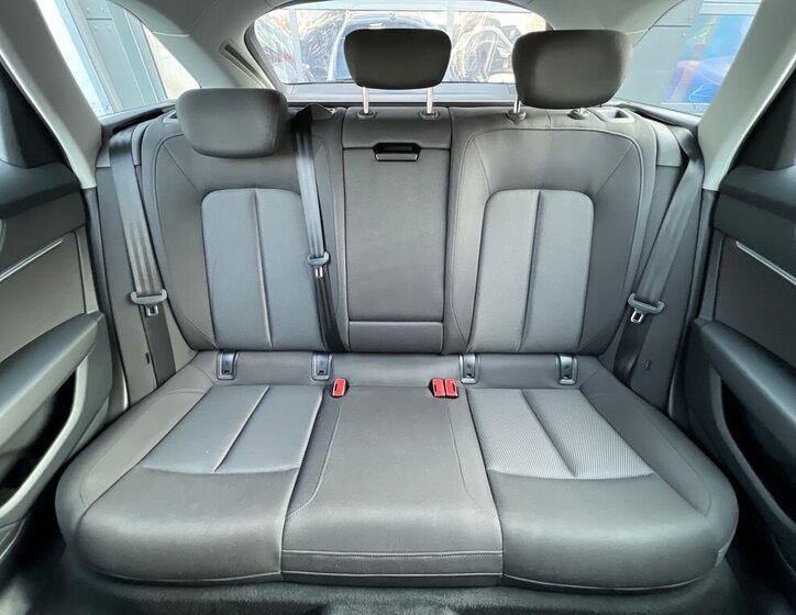 Audi A6 Kombi 2,0 l 195 kw