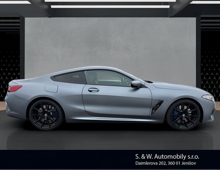 BMW Řada 8 Kupé 4,4 l 390 kw