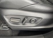 Toyota C-HR SUV / Terénní 2,0 l 135 kw