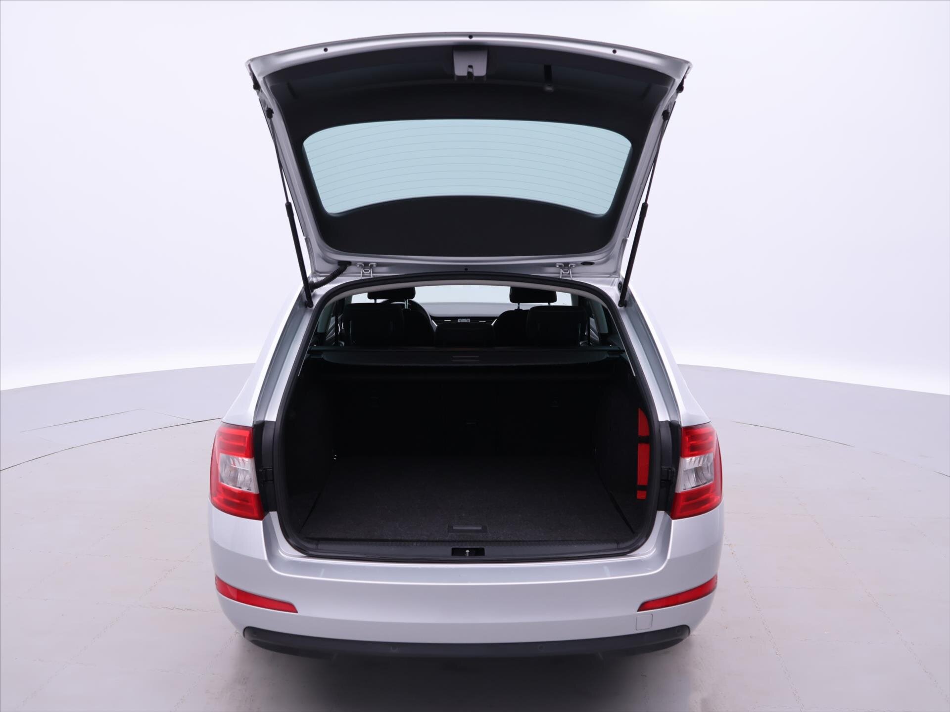 Škoda Octavia Kombi 1,6 l 81 kw