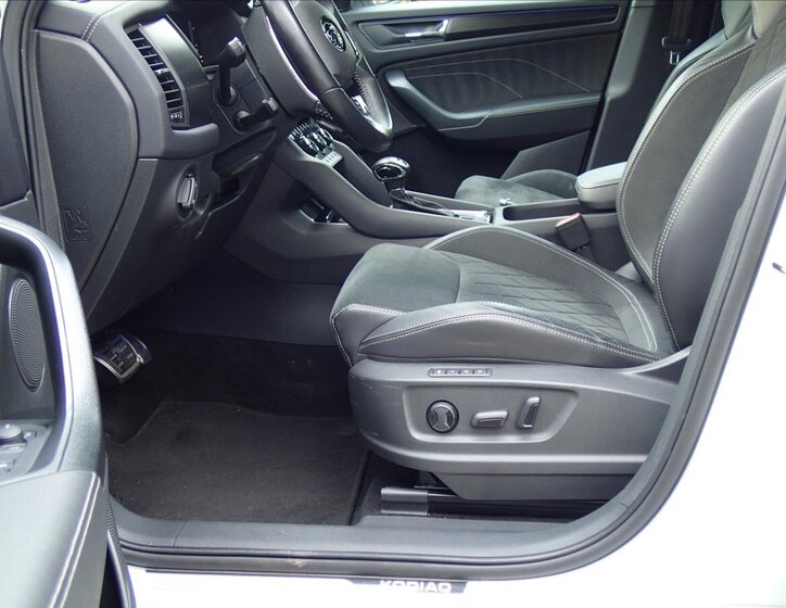 Škoda Kodiaq SUV / Terénní 1,5 l 110 kw