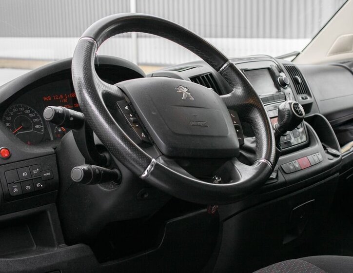 Peugeot Boxer Skříň 2,2 l 121 kw