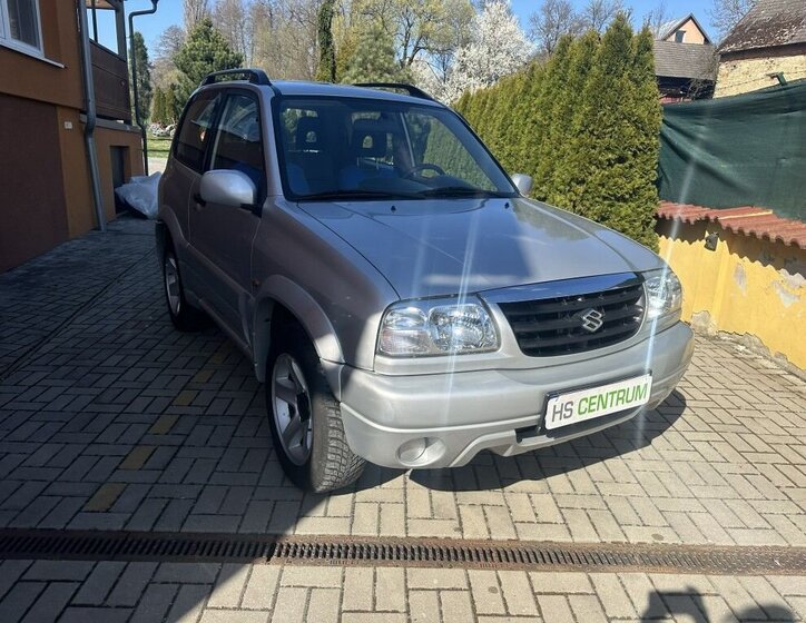 Suzuki Grand Vitara SUV / Terénní 2,0 l 94 kw