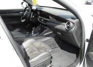 Alfa Romeo Stelvio SUV / Terénní 2,9 l 375 kw