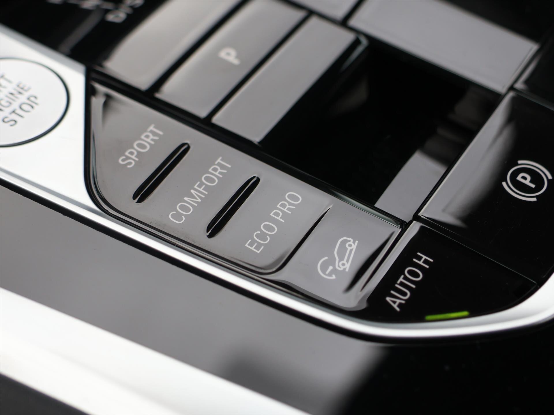 BMW X6 SUV 3,0 l 210 kw