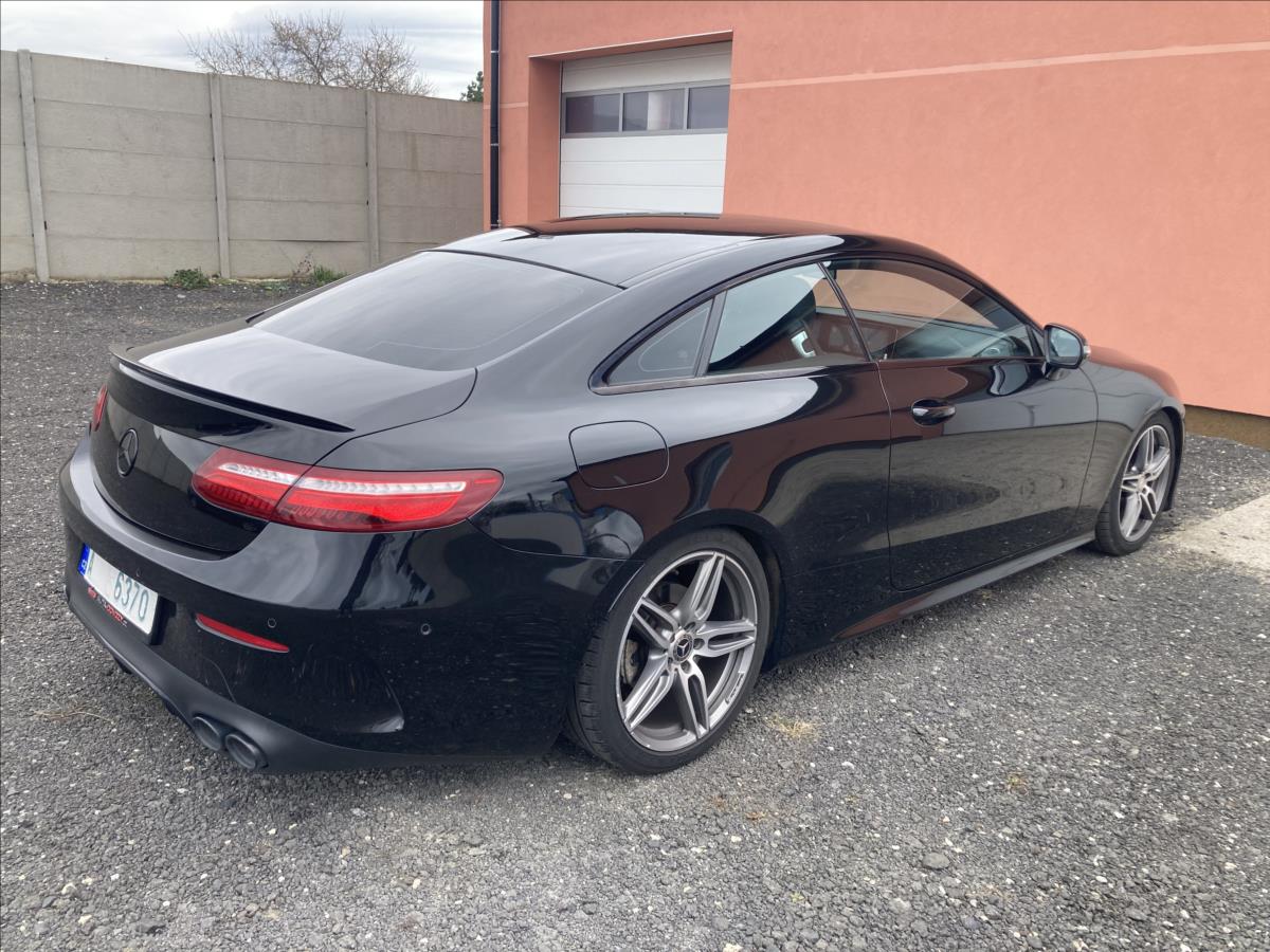 Mercedes-Benz Třídy E