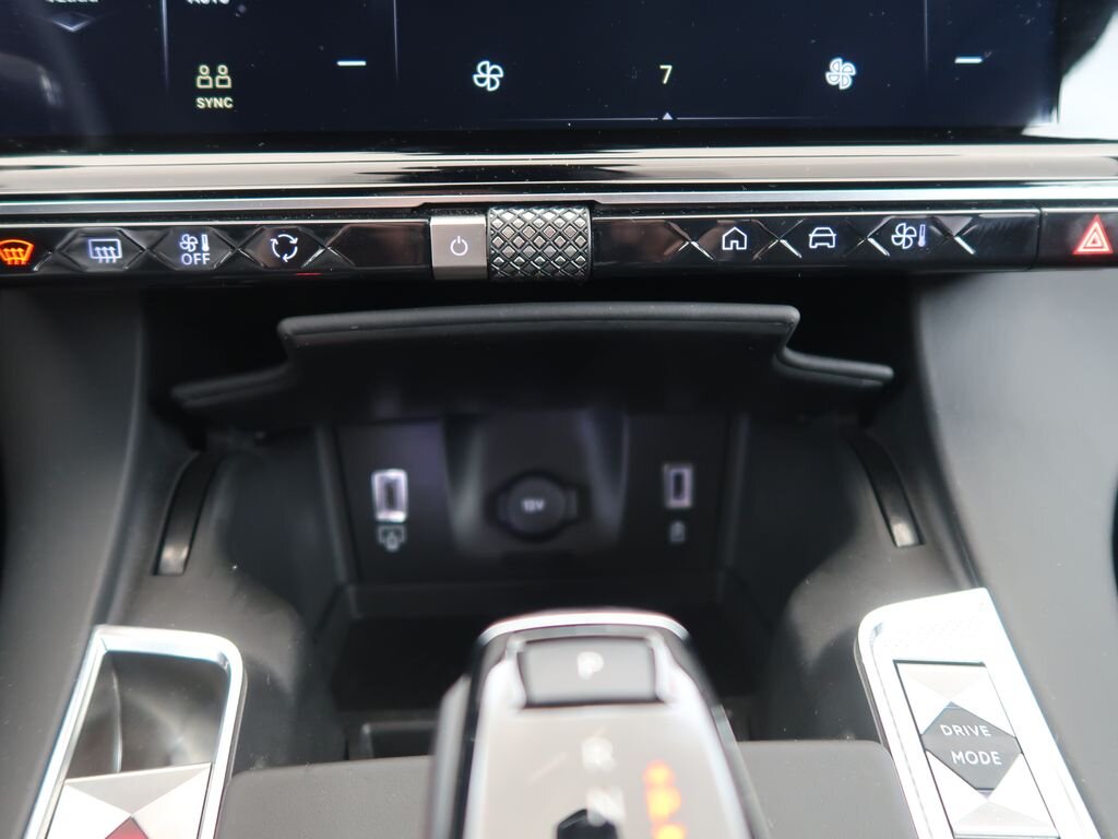 DS Automobiles DS7 Crossback SUV / Terénní 1,5 l 96 kw