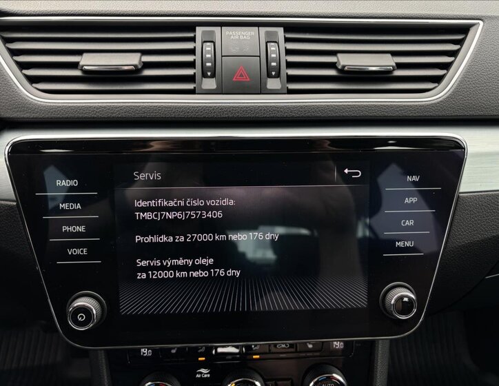 Škoda Superb Sedan / Limuzína 2,0 l 140 kw