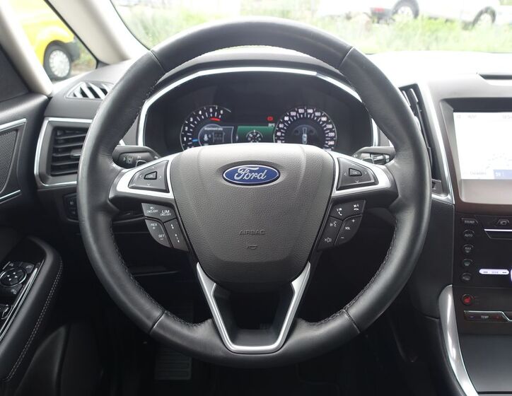 Ford S-MAX 10