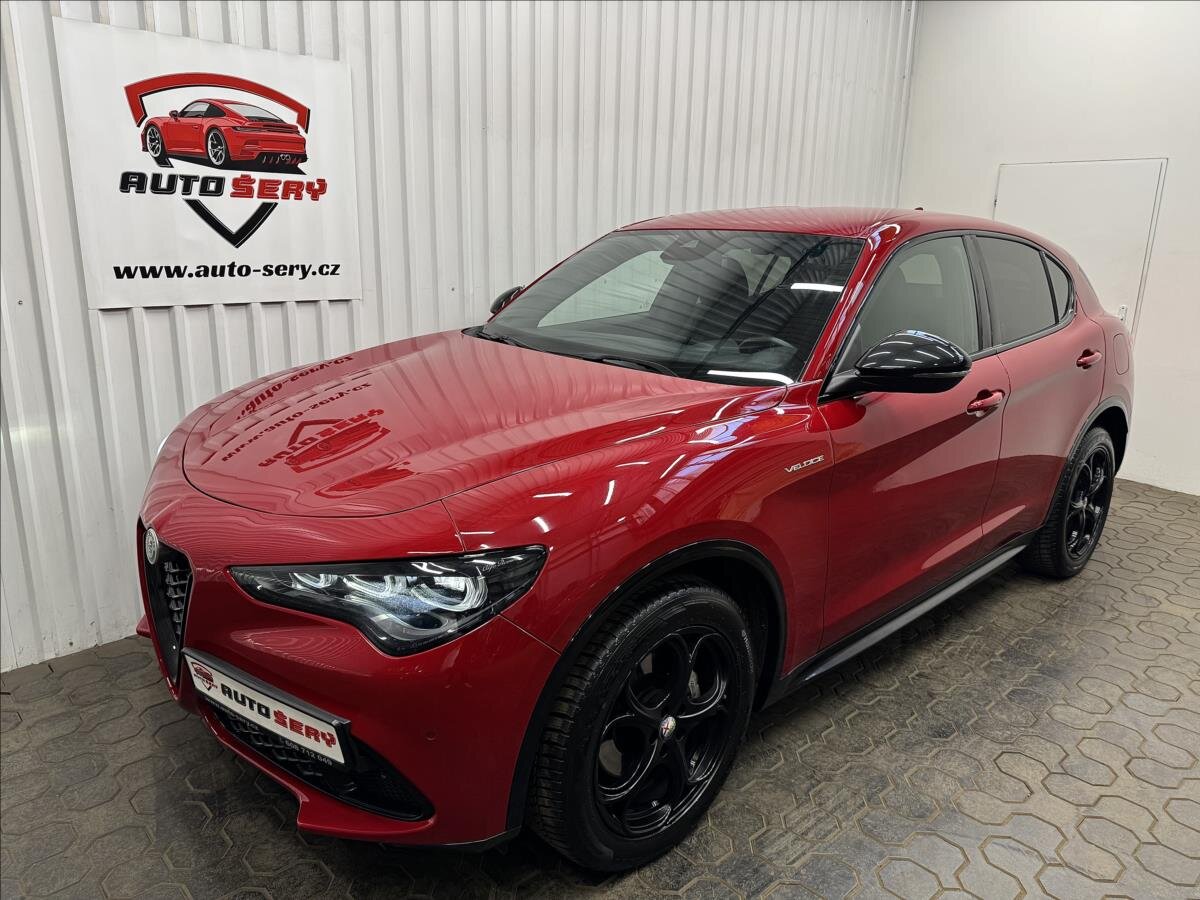 Alfa Romeo Stelvio SUV / Terénní 2,1 l 154 kw