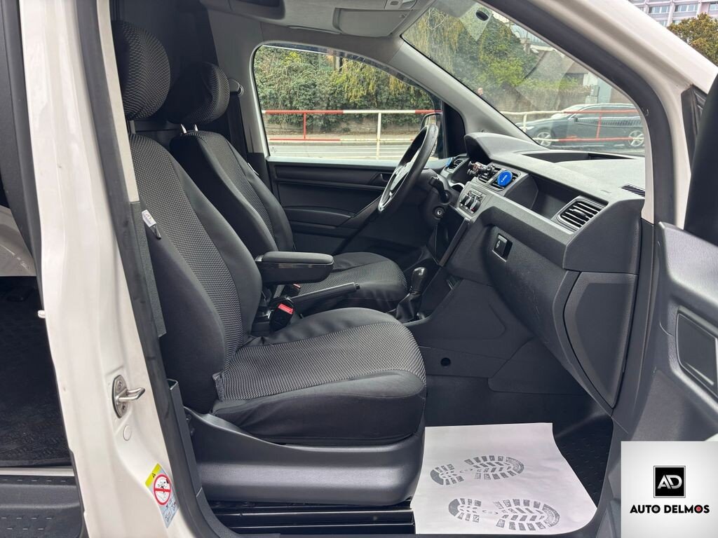 Volkswagen Caddy Skříň 2,0 l 75 kw