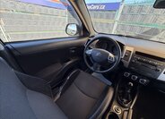 Citroën C-Crosser SUV / Terénní 2,2 l 115 kw