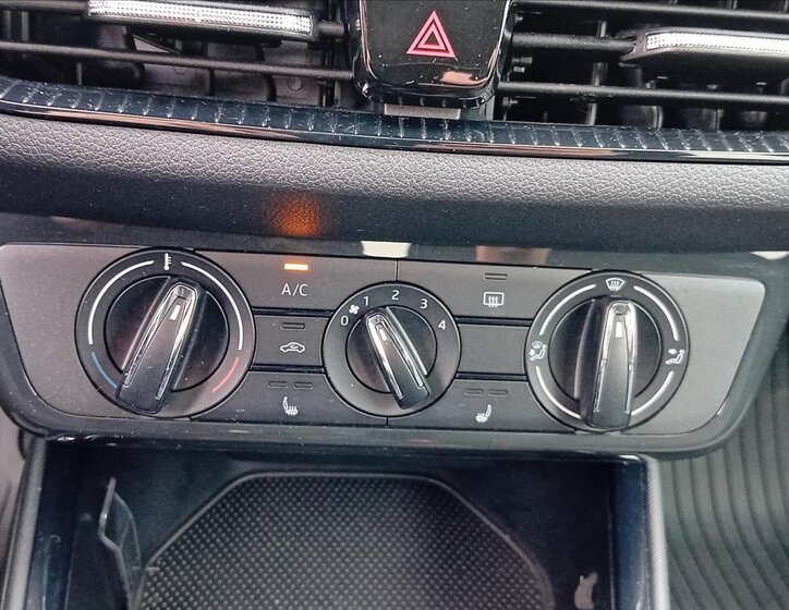 Škoda Fabia Hatchback 999,0 70 kw