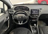 Peugeot 2008 5