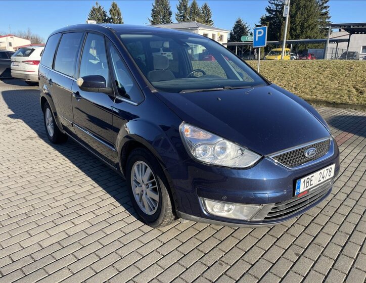 Ford Galaxy 8