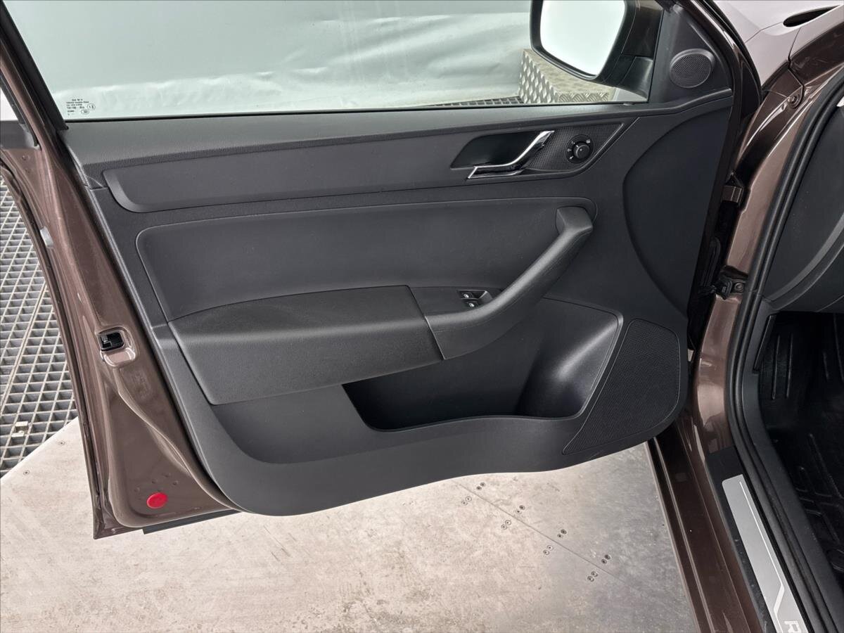 Škoda Rapid Liftback 1,2 l 81 kw