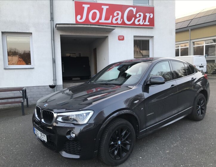 BMW X4 Sedan / Limuzína 2,0 l 140 kw
