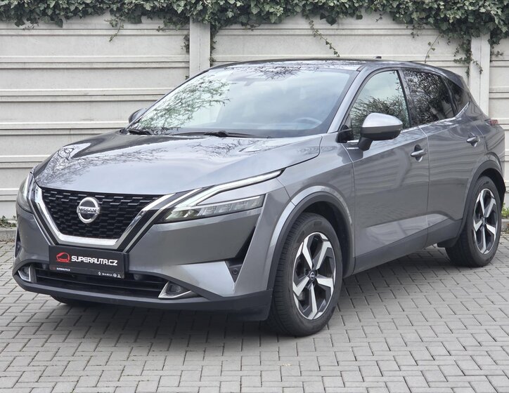 Nissan Qashqai SUV / Terénní 1,3 l 116 kw
