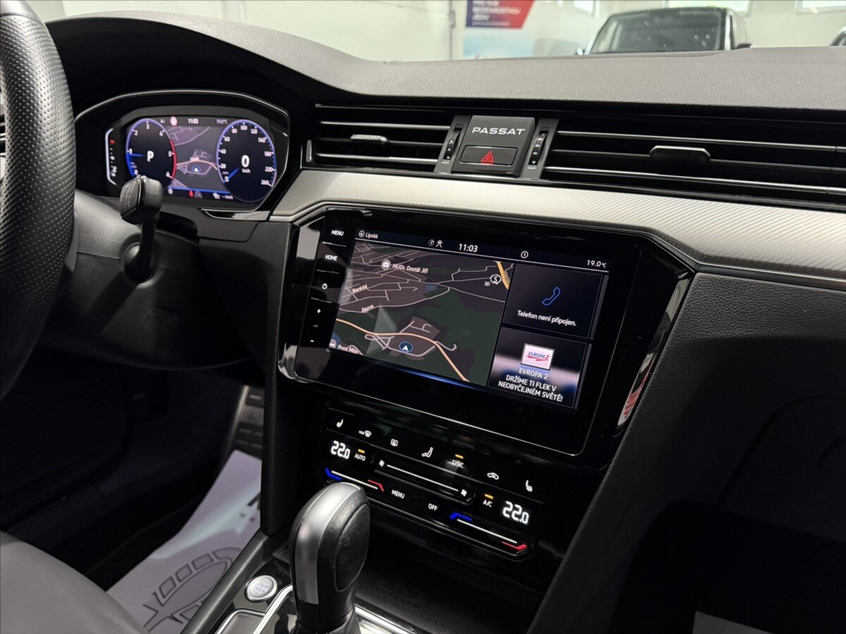 Volkswagen Passat Kombi 2,0 l 110 kw