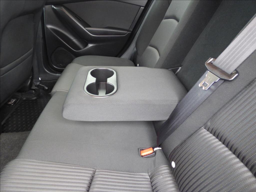 Mazda 3 Hatchback 2,0 l 121 kw