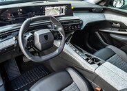 Peugeot 3008 SUV 1,2 l 107 kw