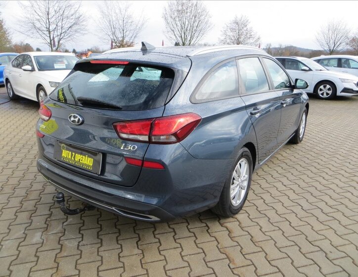 Hyundai i30 Kombi 1,6 l 85 kw