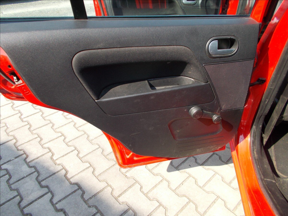 Ford Fusion Hatchback 1,6 l 66 kw