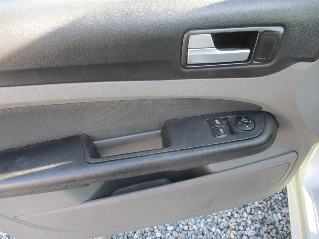 Ford Focus Kombi 1,6 l 74 kw