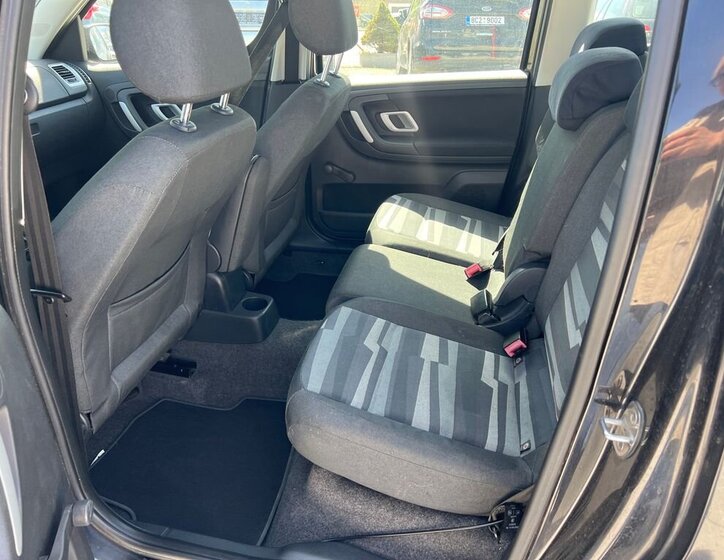 Škoda Roomster MPV 1,6 l 77 kw