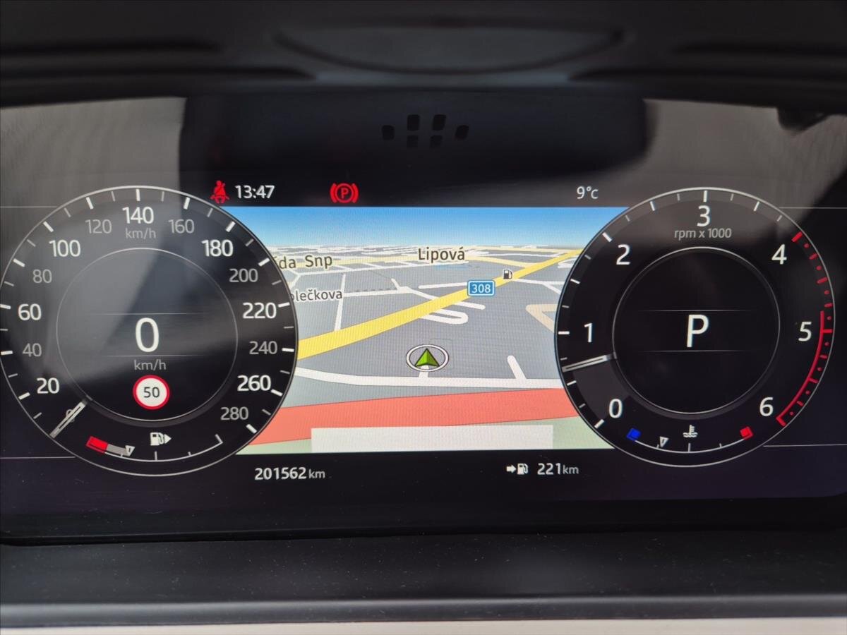 Land Rover Range Rover Velar SUV 3,0 l 221 kw