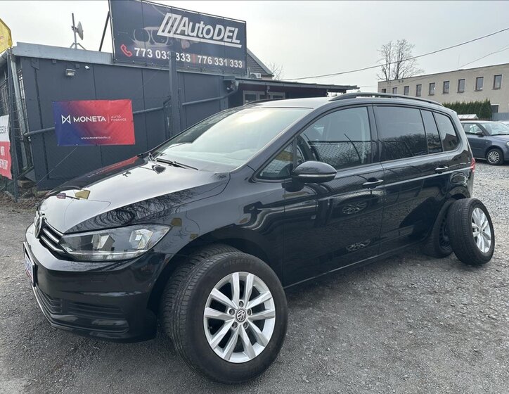 Volkswagen Touran MPV 1,2 l 81 kw